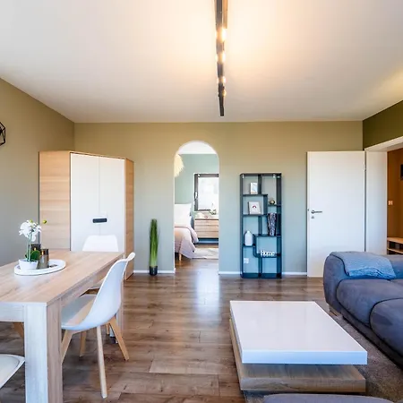 Διαμέρισμα Staydia Ruhige Lage Mit Parkplatz Κόμπλεντς